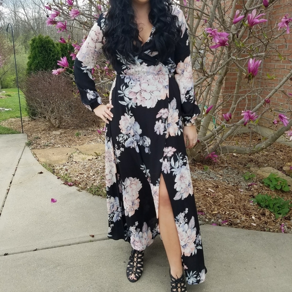 Gianni Bini Black and Pink Floral Long Sleeve Dress